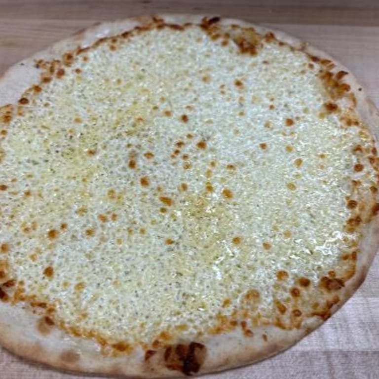 Delicious Cheese Pizza Options
